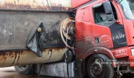 槽罐车爆料视频,事故现场惊心动魄瞬间